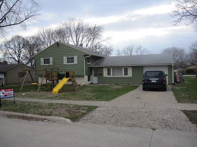 2nd image of 1909 W 4th St