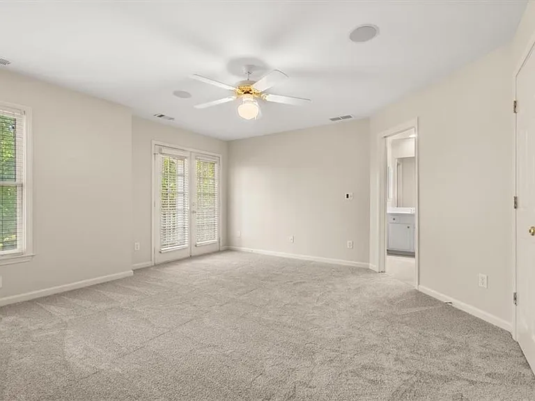 4372 Paces Point Cir SE — Photo 31