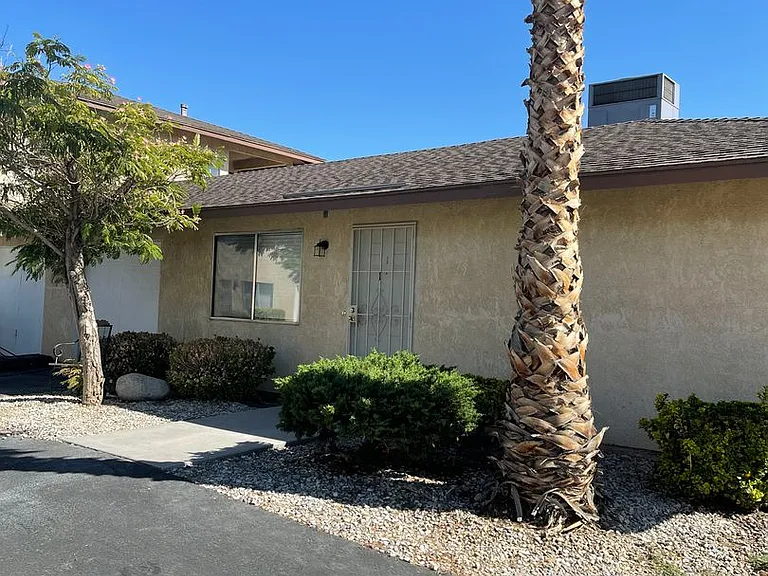 16180 Muni Rd. — Photo 2