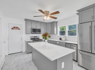 6 Steven St, Ellenville, NY 12428