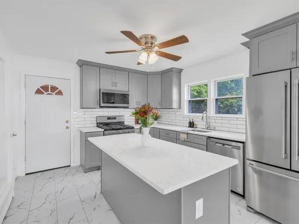 6 Steven Street, Ellenville, NY 12428