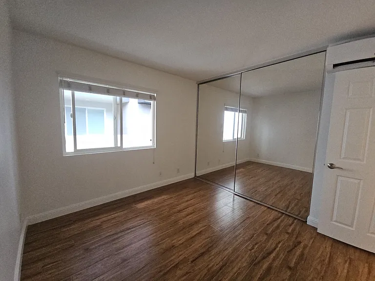 3928 Arizona St #6 — Photo 8