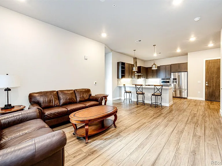 20 Wilcox St #717 — Photo 17