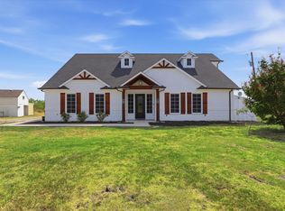 3321 Mountain View Dr, Venus, TX 76084