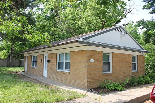 2702 Maryland Ave Photo 1