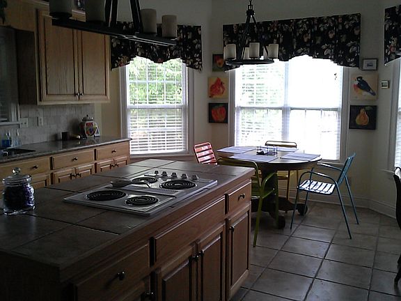 2nd image of 314 Daine Dr