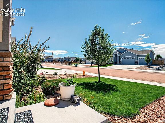 5th image of 8746 Bittercress Dr