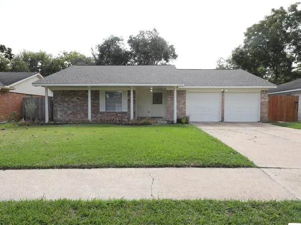 11531 Fairpoint Dr, Houston, TX 77099