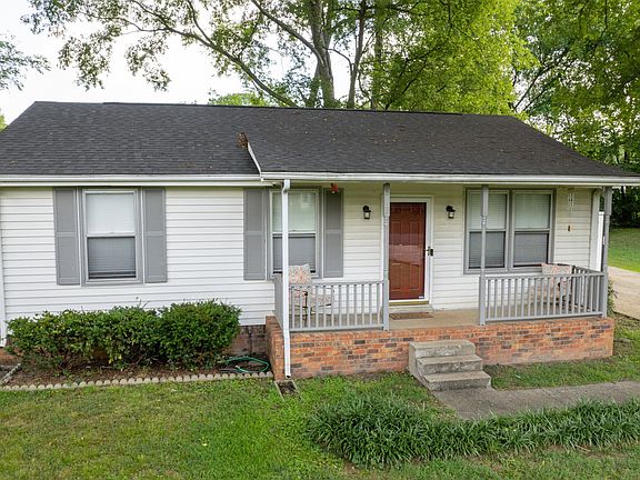 5th image of 823 Raines St