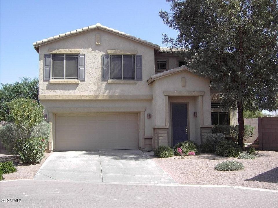 1st image of 2620 E Bellerive Dr