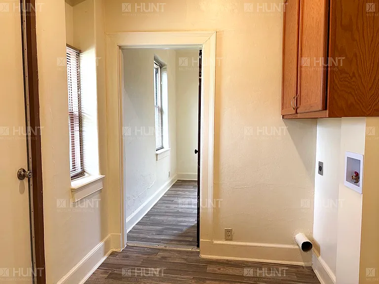 1 E Park Ln #321 — Photo 15