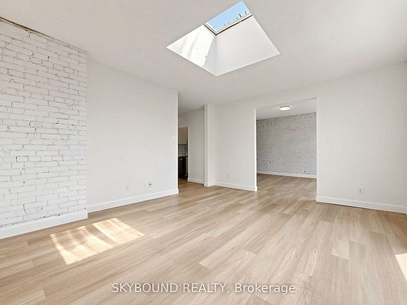 2nd image of 131 Wineva Ave #G