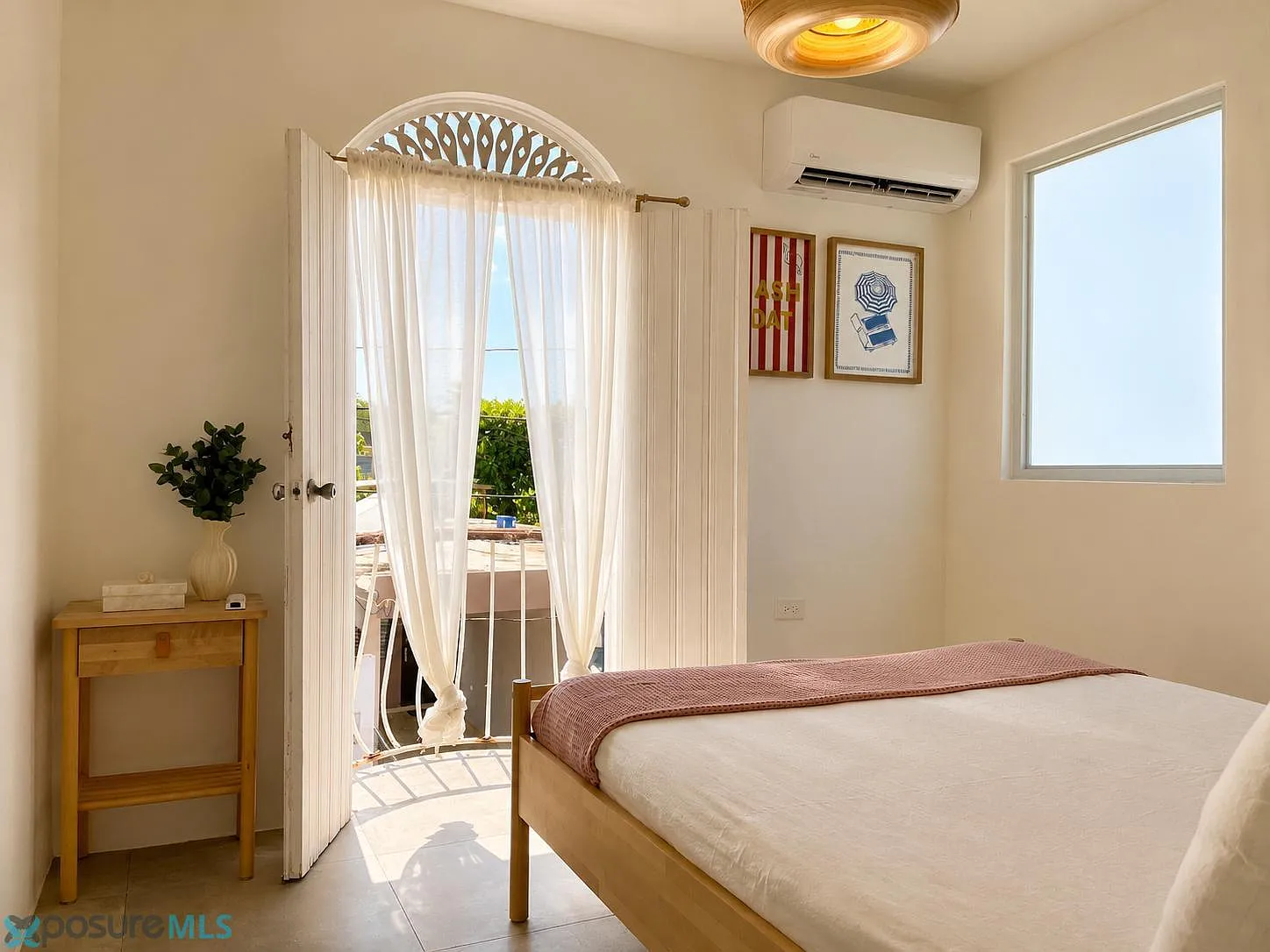 3 bed, 2.0 bath, 1480 sqft, $1,300 — Photo 4