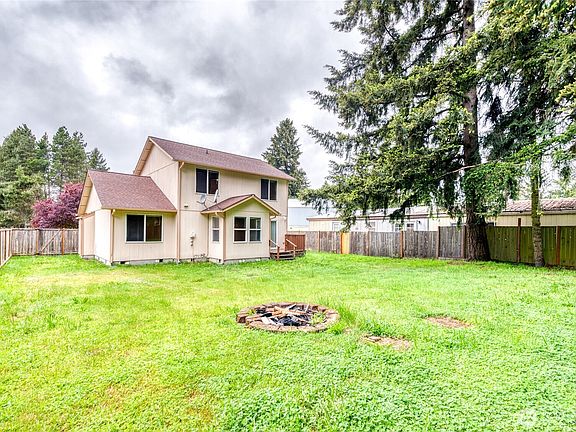 4th image of 8426 Pepperidge Lane SE