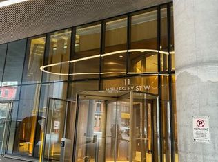 11 Wellesley St W #1912-C01, Toronto, ON M4Y 0G4