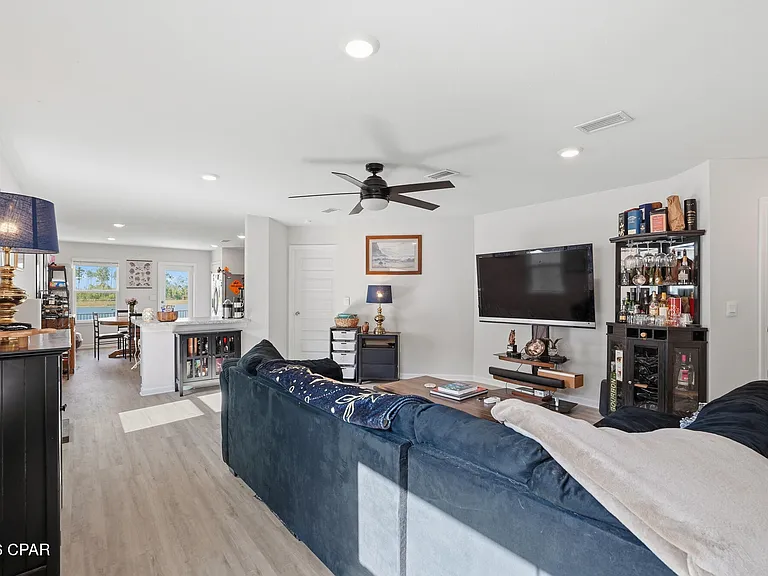 6513 Slabinski Ln — Photo 9