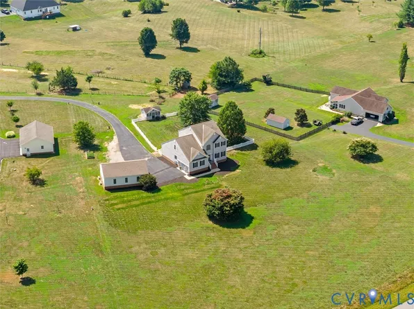 3854 Bent Arrow Dr, Powhatan, VA 23139