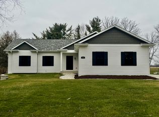 5928 6th Pl, Kenosha, WI 53144
