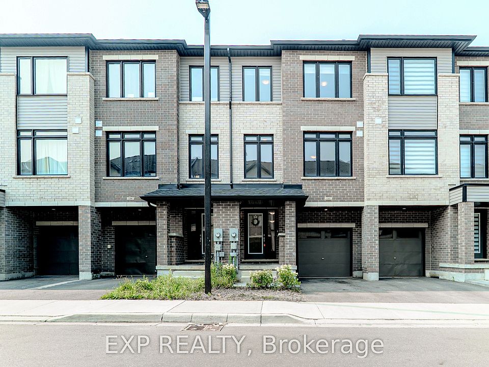 1st image of 585 Colborne St #1207
