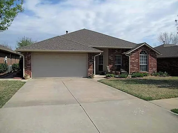 1729 SE 17th St, Moore, OK 73160