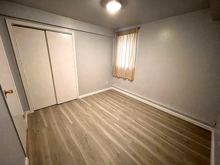318 Morton Dr #BASEMENT — Photo 5