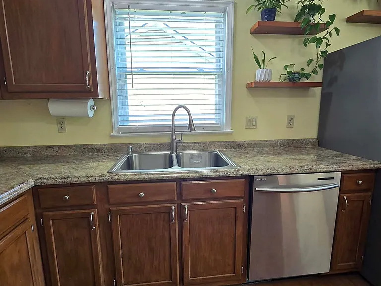 700 Rim Rd — Photo 20