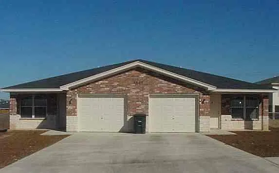 3807 Wind Ct #A — Photo 2