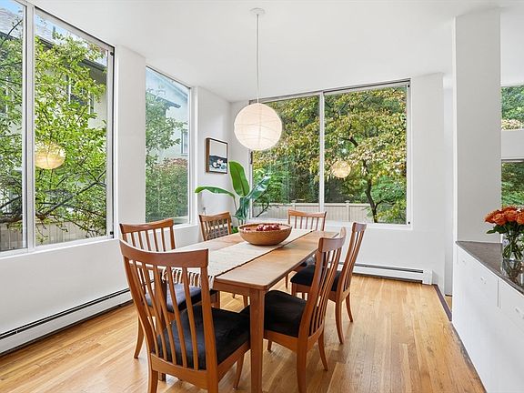 3rd image of 14 Chauncy St APT 4