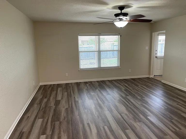 11427 Luckey Ledge — Photo 13