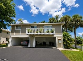 3257 Royal Canadian Trce APT 2, Fort Myers, FL 33907