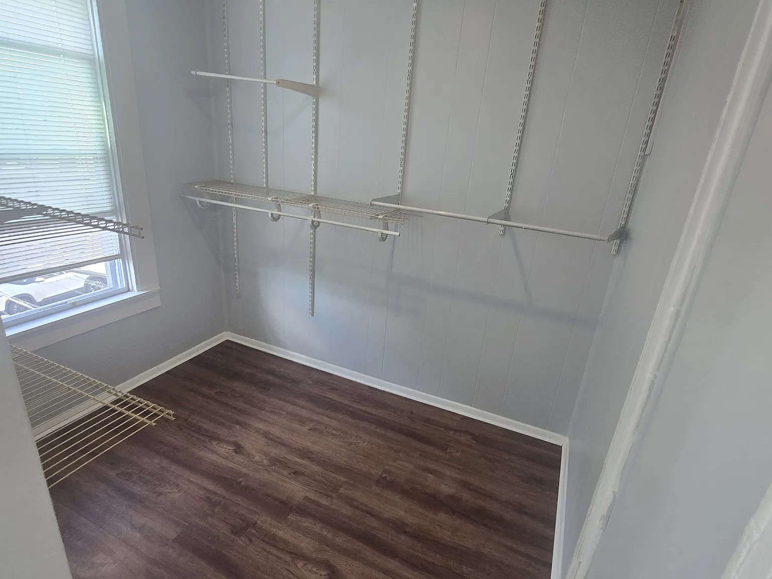 3 bed, $2,200 — Photo 2
