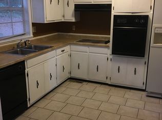 1016 Desota Dr, Dalton, GA 30720