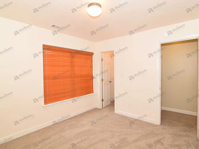 801 Whitney Pass — Photo 34