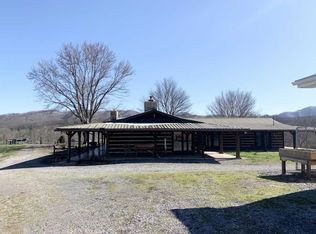 513 Nat Mullenix Rd, Rogersville, TN 37857