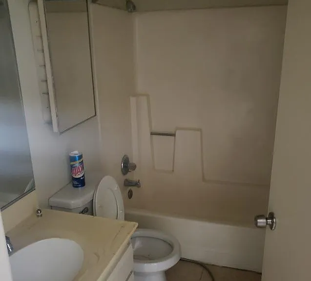 10220 Tujunga Canyon Blvd #305 — Photo 8