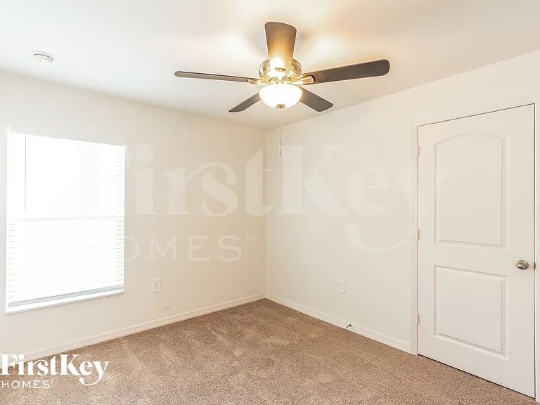 3446 Colfax Ln — Photo 11