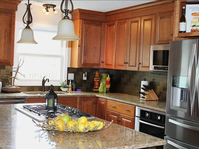 62 Gilliam Ct — Photo 6