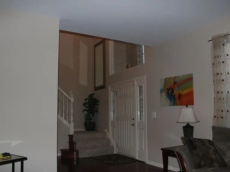 1101 Andover Dr — Photo 2