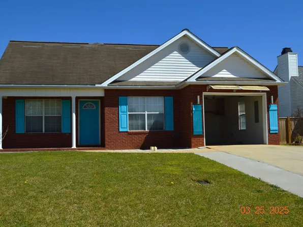 135 Cedarland Dr, Warner Robins, GA 31088