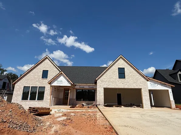 4064 Hollybank Dr, Spartanburg, SC 29303