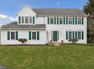 123 Scarlet Dr, Conshohocken, PA 19428