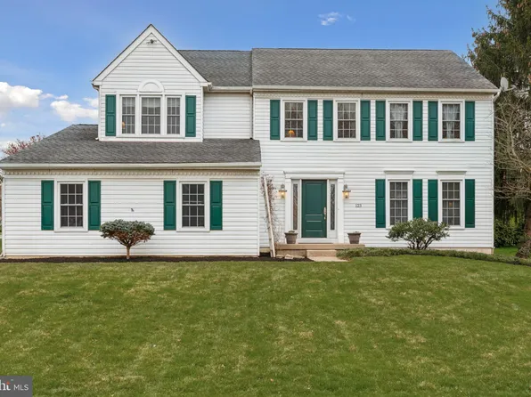 123 Scarlet Dr, Conshohocken, PA 19428
