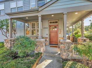 2203 Dollarhide Way, Ashland, OR