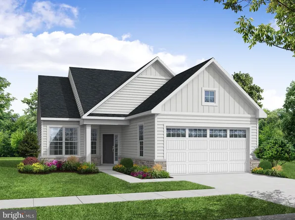 6 Vinegold Dr, Mullica Hill, NJ 08062