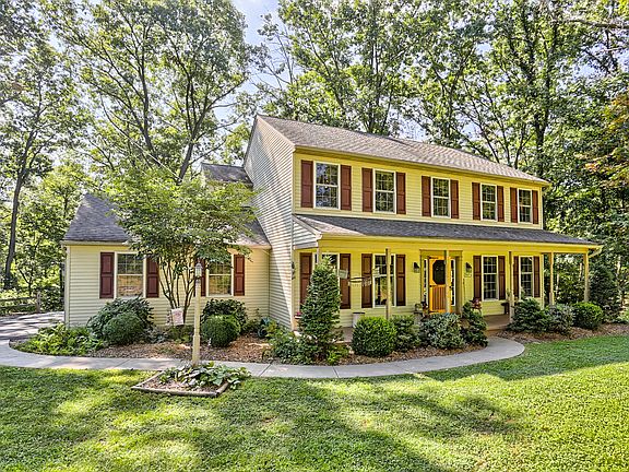5th image of 58 McKelvey Ln