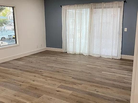 5th image of 313 E Pine St #16