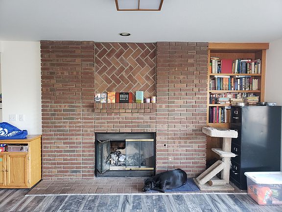 3rd image of 1260 Nipomo Ave