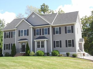 9 Cushing Dr, Wilmington, MA 01887