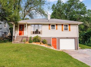 836 Willowdale Rd, Morgantown, WV 26505