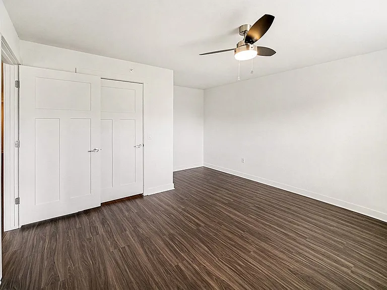 The Grove Apartment Homes — Photo 38